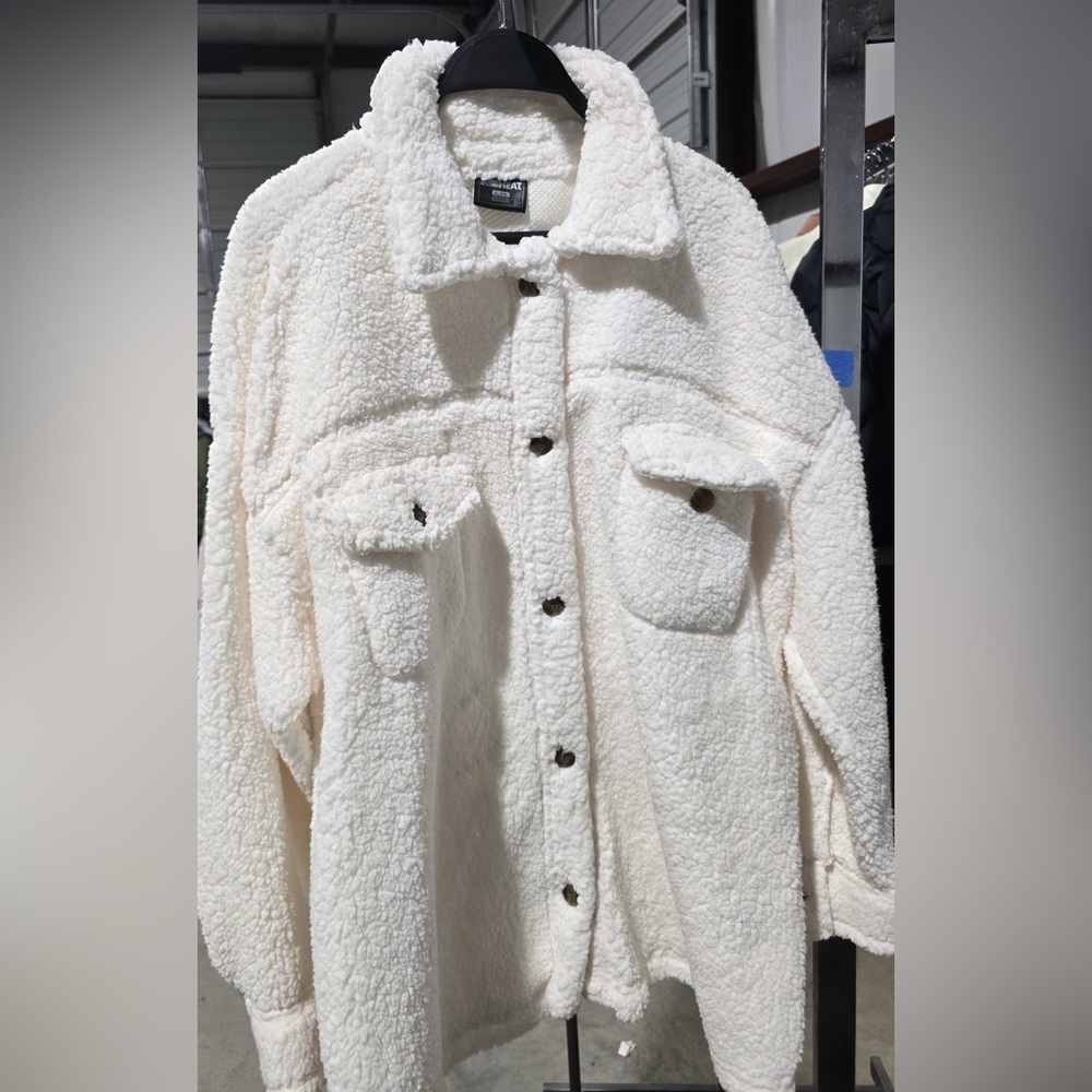 32 Degrees Heat Women's Oversized Super Soft Cozy Shirt Jacket Cream Size XL/XXL